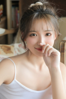 帝王怀孕肚腹圆隆憋尿